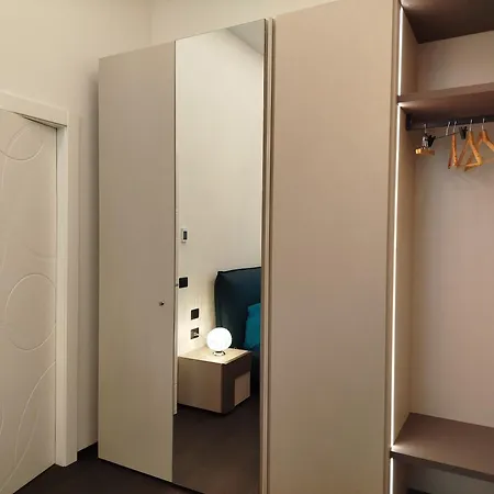 Via Venti Apartament *